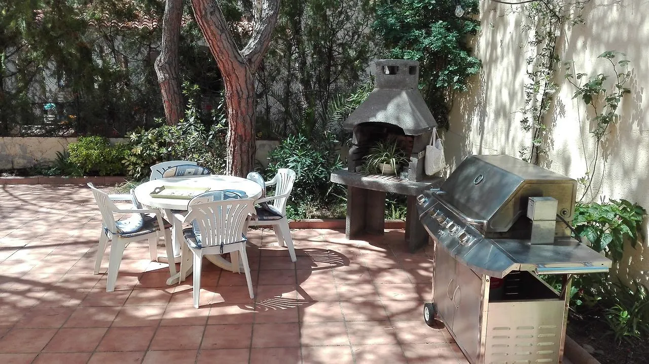 Vila Fabiola Costabravasi Platja d'Aro 0*,  Španělsko